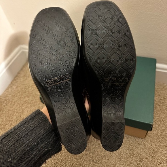 NWT! Clark Osberx Coffee Brown Mules / Clogs - Size 8 👠 - Picture 4 of 5